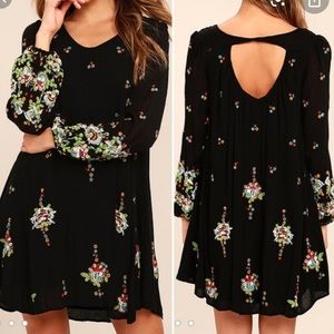 NWOT Free people✨ embroidered black dress